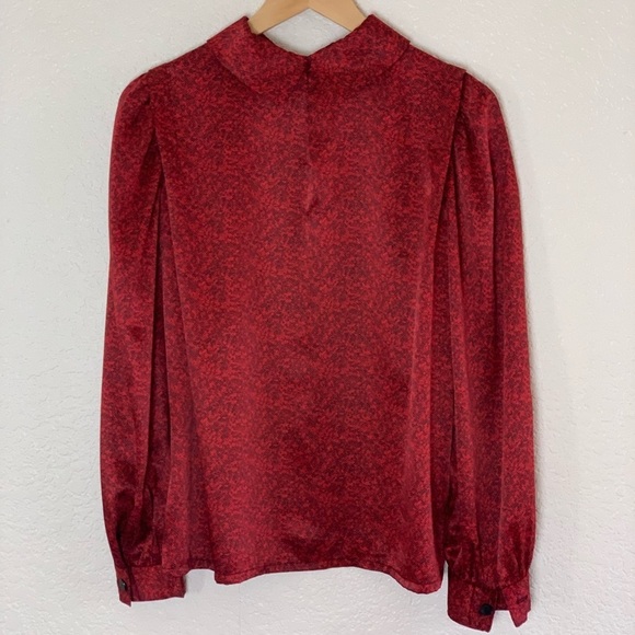 Vintage | Red satin long sleeve blouse size large - Picture 4 of 7
